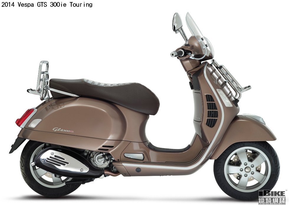 6 Vespa GTS touring latdx